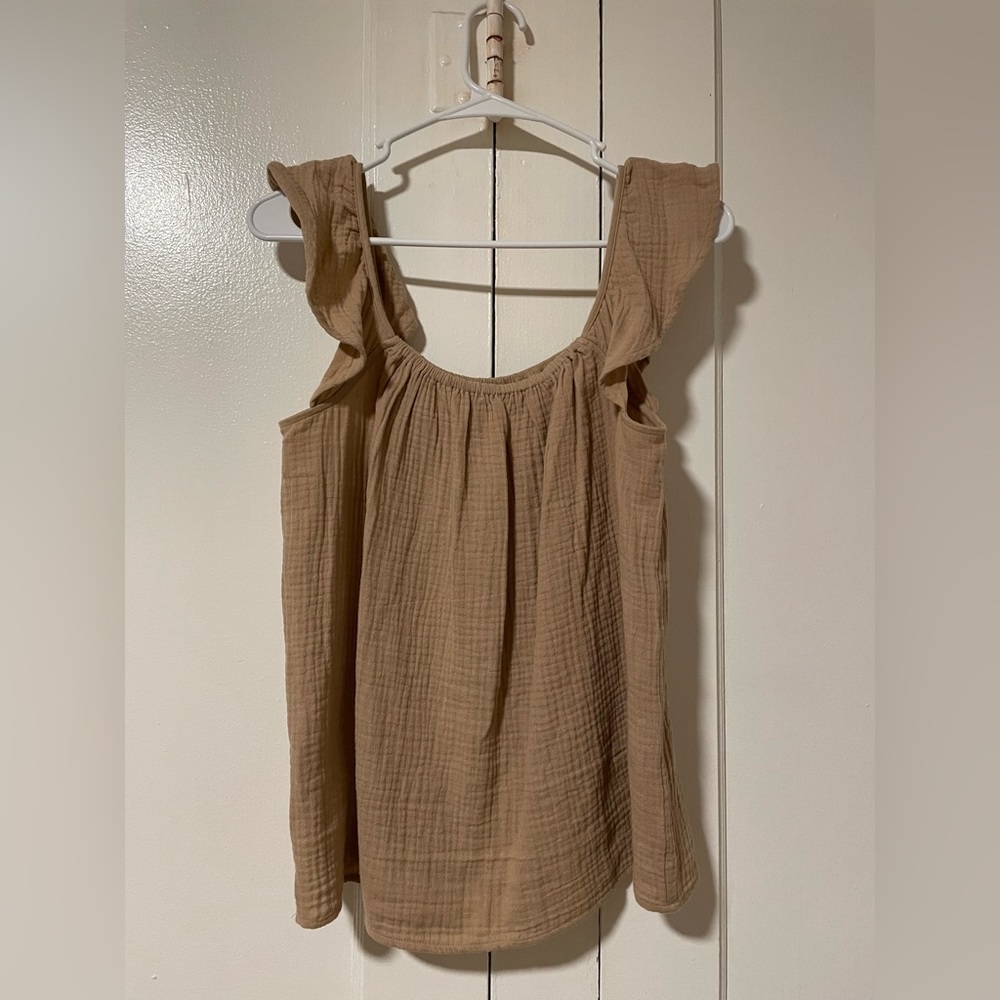 ANN TAYLOR: beige sleeveless blouse